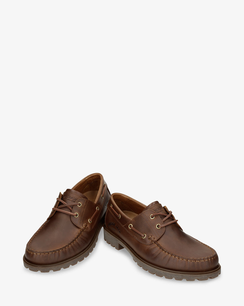 Boat náutico de piel con forro interior de piel. cuero