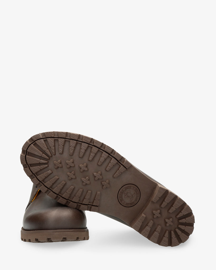 Bota Panama botines de piel con forro interior de piel. marron