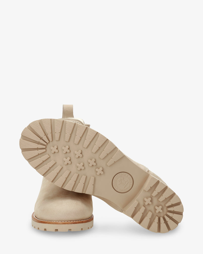 Brigitte Igloo Trav botín de piel con forro interior de pelo natural. crudo