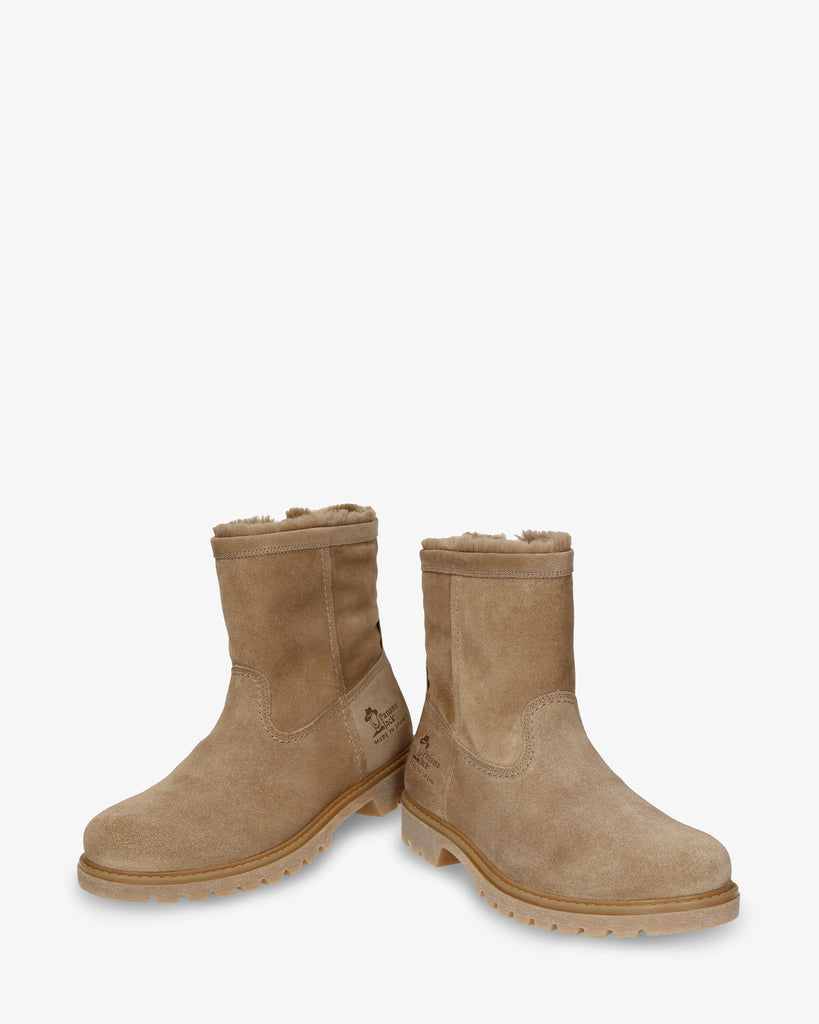 Fedro botas de piel con forro interior de pelo. taupe